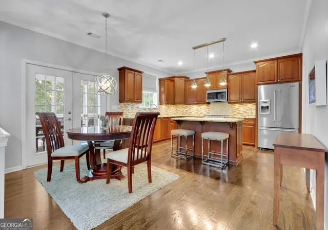 Photo 3 of Sale Pending at 923 Van Briggle Path Ne, Sugar Hill, GA 30518 | MLS# 10813505 | Listing updated on 2026-10-07