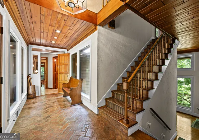 5th image of 15 Red Bud Trl, Newnan, GA 30263 | MLS# 10764493