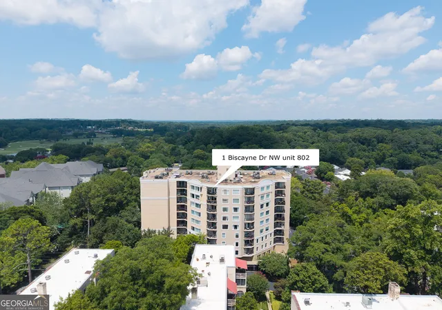 Photo 2 of Condo for sale at 1 Biscayne Dr NW #802, Atlanta, GA 30309 | MLS# 10793150 | Listing updated on 2026-07-13