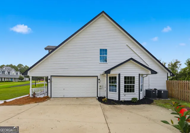 Photo 3 of Single family home for sale at 210 Victorias Cir, St. Marys, GA 31558 | MLS# 10834168 | Listing updated on 2026-09-11