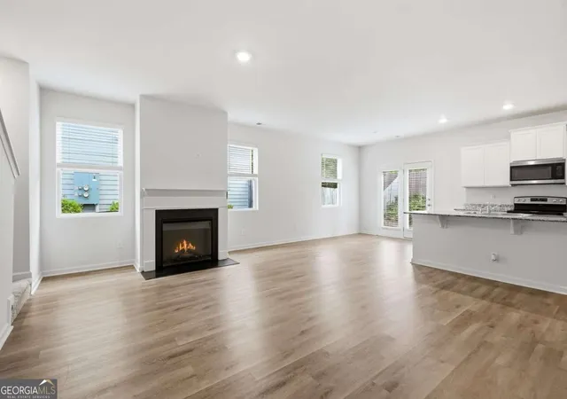 Photo 3 of Townhouse for sale at 5260 Barberry Ave, Oakwood, GA 30566 | MLS# 10821261 | Listing updated on 2026-09-06
