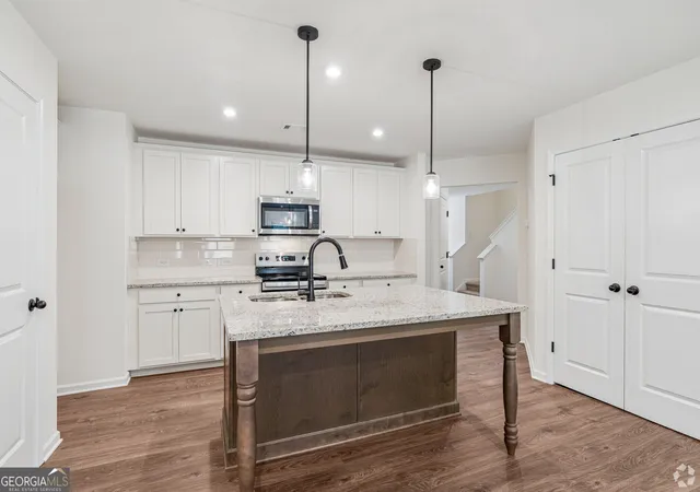5th image of 42 Silver Leaf Ln #6, Dawsonville, GA 30534 | MLS# 10713818