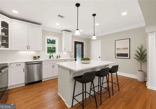 Homes for sale in Alpharetta, GA | 3309 Bethany Bnd, Alpharetta, GA 30004 | MLS# 10781864