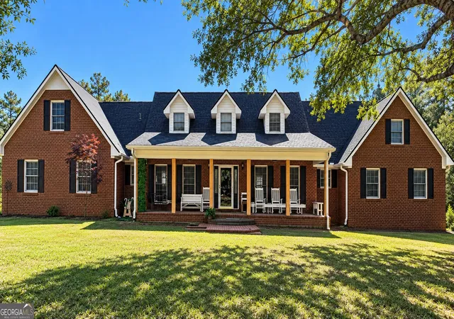 Photo 1 of Single family home for sale at 24 Whitsel Holw, Comer, GA 30629 | MLS# 10878642 | Listing updated on 2026-10-24