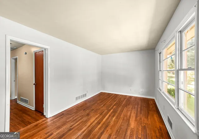 Photo 4 of Single family home for sale at 1329 Nash Rd Nw, Atlanta, GA 30331 | MLS# 10830762 | Listing updated on 2026-09-04
