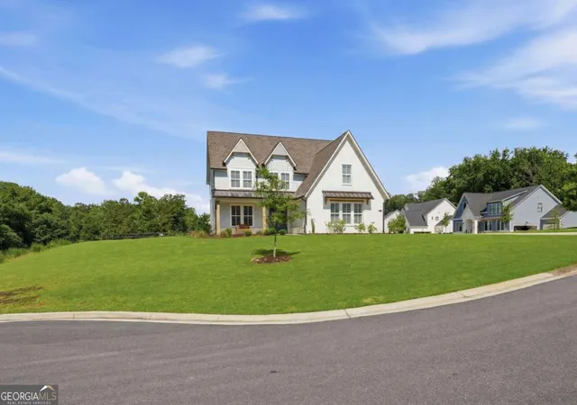 Photo 2 of Single family home for sale at 8210 Long Knoll Way, Gainesville, GA 30506 | MLS# 10782302 | Listing updated on 2026-08-06