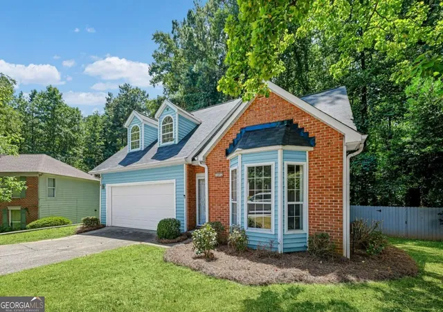 Photo 3 of Single family home for sale at 2417 Empire Forest Dr, Tucker, GA 30084 | MLS# 10829620 | Listing updated on 2026-10-09