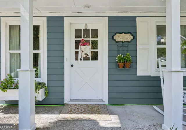 Photo 3 of Single family home for sale at 105 Gunter St, St. Marys, GA 31558 | MLS# 10832969 | Listing updated on 2026-10-07