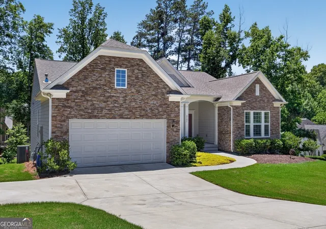 Photo 3 of Single family home for sale at 2101 Gaddis Rd, Canton, GA 30115 | MLS# 10788241 | Listing updated on 2026-09-14