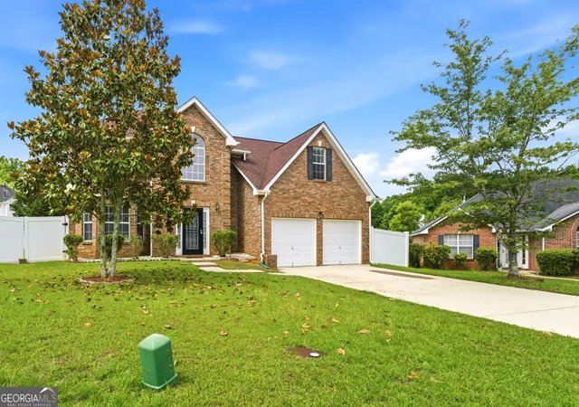 Photo 3 of Single family home for sale at 447 Canoga Ct, Mcdonough, GA 30253 | MLS# 10789039 | Listing updated on 2026-07-02