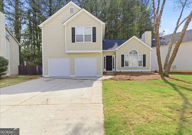 Photo 1 of Sale Pending at 4634 W Noah Valley, Acworth, GA 30101 | MLS# 10728527 | Listing updated on 2026-05-19