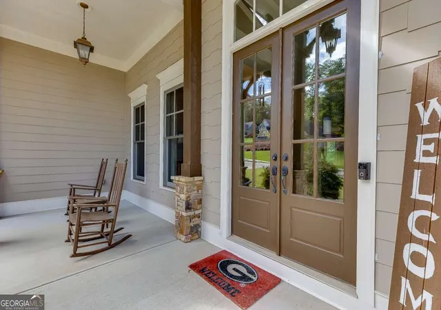 Photo 2 of Single family home for sale at 411 Meadow Lake Ter Rd, Hoschton, GA 30548 | MLS# 10828509 | Listing updated on 2026-09-02