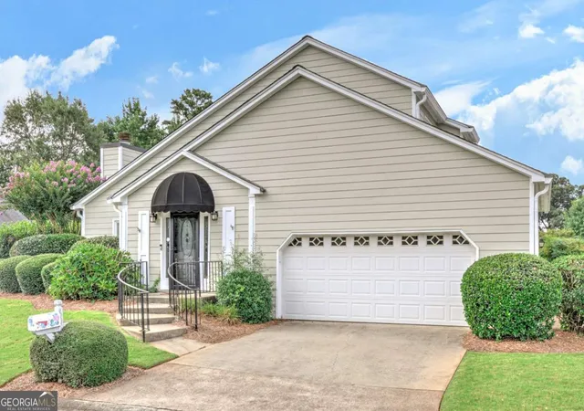 1st image of 60 Heartwood Dr, Marietta, GA 30062 | MLS# 10810826