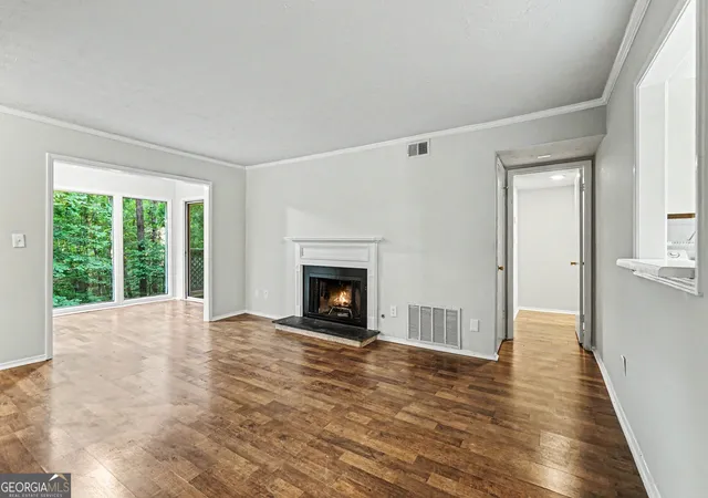 Photo 3 of Condo for sale at 1201 Vicksburg Pl, Atlanta, GA 30350 | MLS# 10784448 | Listing updated on 2026-09-19