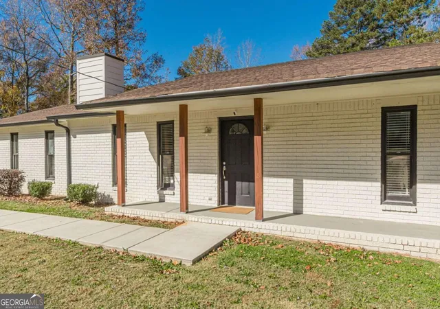 Photo 2 of Single family home for sale at 9531 Winding Way Ln, Jonesboro, GA 30238 | MLS# 10645513 | Listing updated on 2026-07-02