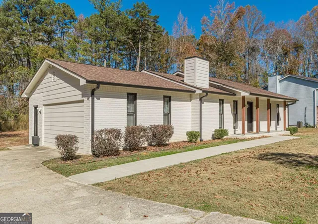 Photo 3 of Single family home for sale at 9531 Winding Way Ln, Jonesboro, GA 30238 | MLS# 10645513 | Listing updated on 2026-07-02