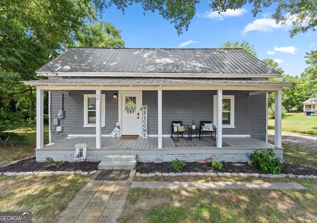 Homes for sale in Commerce, GA | 48 Chestnut St, Commerce, GA 30529 | MLS# 10802884