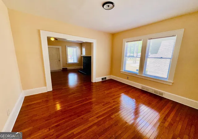 Photo 3 of Single family home for sale at 880 Cascade Ave Sw, Atlanta, GA 30311 | MLS# 10831704 | Listing updated on 2026-10-02