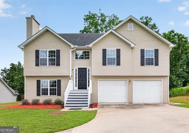 Homes for sale in Gainesville, GA | 2726 Sawyer Mill Dr, Gainesville, GA 30507 | MLS# 10782613