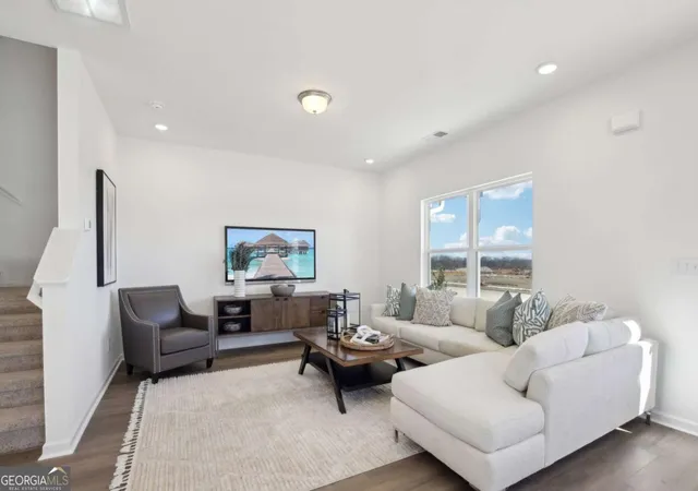 Photo 3 of Single family home for sale at 811 Nova Trl #14, Riverdale, GA 30274 | MLS# 10707163 | Listing updated on 2026-09-08