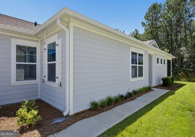 Photo 3 of Townhouse for sale at 191 Holloway Hl, Pooler, GA 31322 | MLS# 10836223 | Listing updated on 2026-09-11