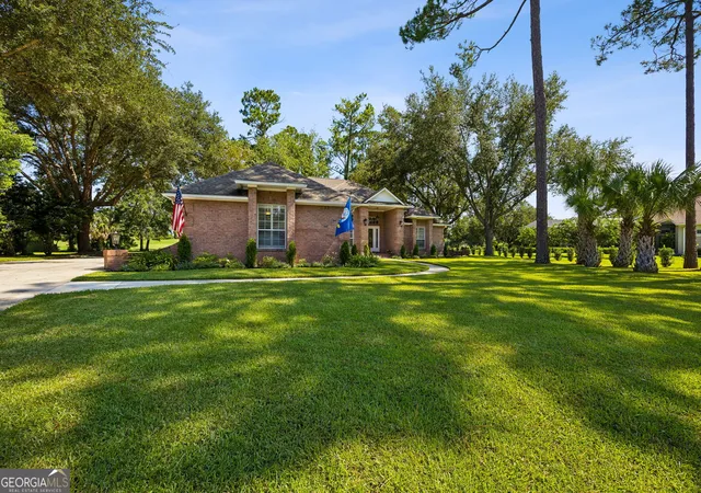 3rd image of 513 Cardinal Cir E, Saint Marys, GA 31558 | MLS# 10827404