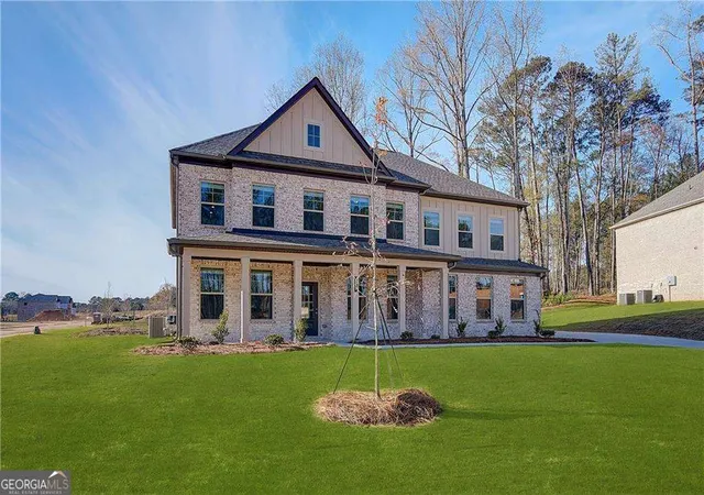 3rd image of 621 Continental Dr, Mcdonough, GA 30253 | MLS# 10790749