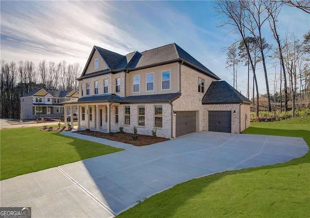 4th image of 621 Continental Dr, Mcdonough, GA 30253 | MLS# 10790749