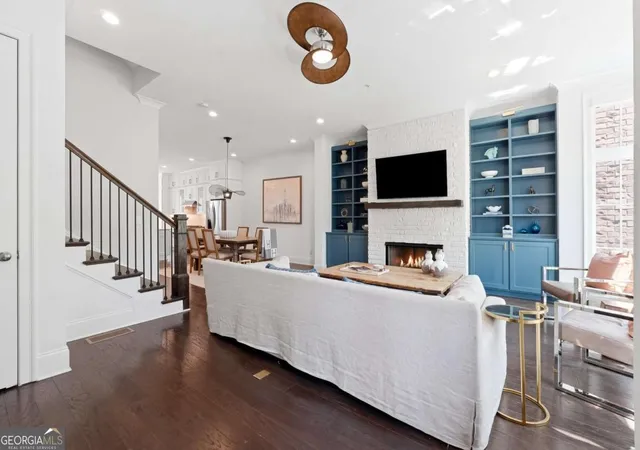 Photo 3 of Townhouse for sale at 426 Concord St, Alpharetta, GA 30009 | MLS# 10820290 | Listing updated on 2026-08-20