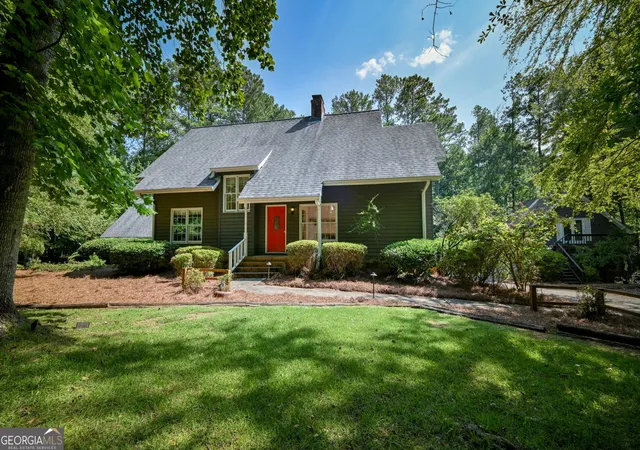 2nd image of 3189 Spring Lake Dr Ne, Conyers, GA 30013 | MLS# 10819735