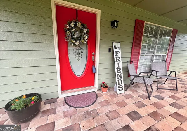 2nd image of 12 Oak St, Newnan, GA 30263 | MLS# 10790158
