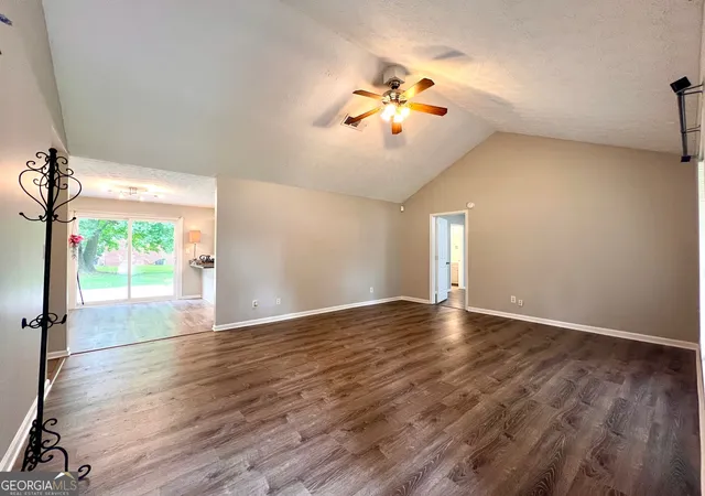 3rd image of 12 Oak St, Newnan, GA 30263 | MLS# 10790158