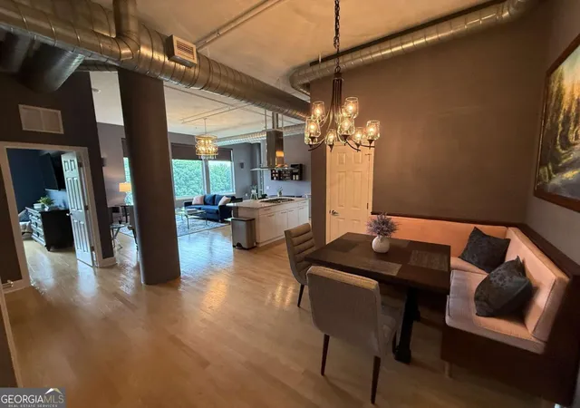 Homes for sale in Atlanta, GA | 3820 Roswell Rd Ne #709, Atlanta, GA 30342 | MLS# 10790782
