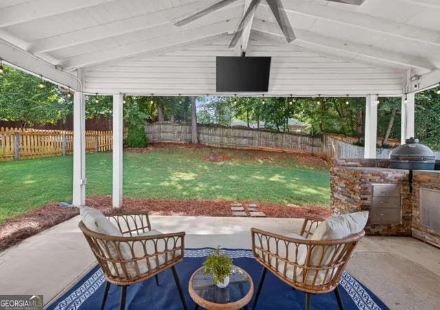 3rd image of 3967 Lullwater Main Nw, Kennesaw, GA 30144 | MLS# 10824252