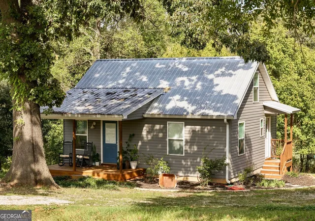 Photo 1 of Single family home for sale at 613 Chambers Rd, Commerce, GA 30530 | MLS# 10851156 | Listing updated on 2026-10-30