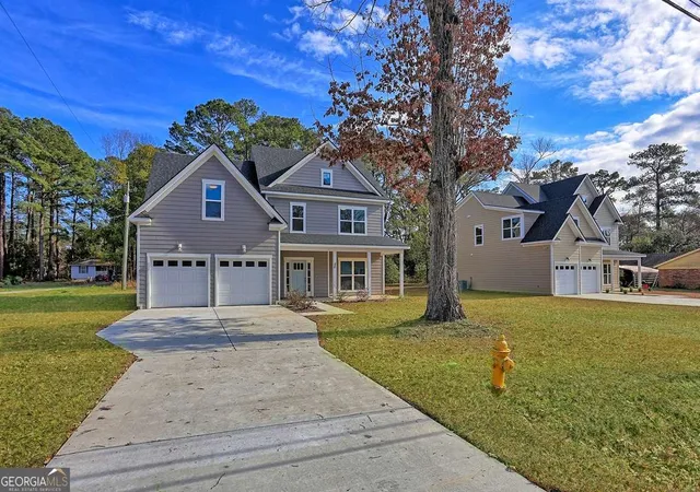 Photo 2 of Single family home for sale at 222 Skinner Ave N, Pooler, GA 31322 | MLS# 10687816 | Listing updated on 2026-08-31