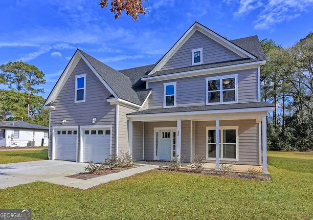 Photo 4 of Single family home for sale at 222 Skinner Ave N, Pooler, GA 31322 | MLS# 10687816 | Listing updated on 2026-10-19