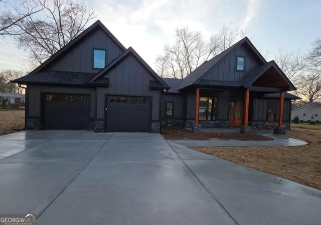 Photo 3 of Sale Pending at 0 Lake Pointe Rd, Hartwell, GA 30643 | MLS# 10722300 | Listing updated on 2026-06-11
