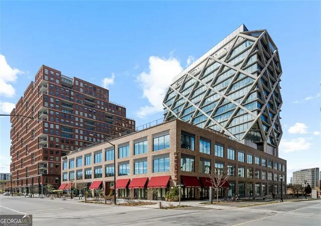 Listing Photo 2 - Condo for sale in building located at 747 Ralph Mcgill Blvd Ne, Atlanta, GA 30312 - Unit #237