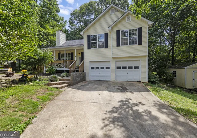 Homes for sale in Cumming, GA | 7130 Bristol Trl, Cumming, GA 30028 | MLS# 10785624