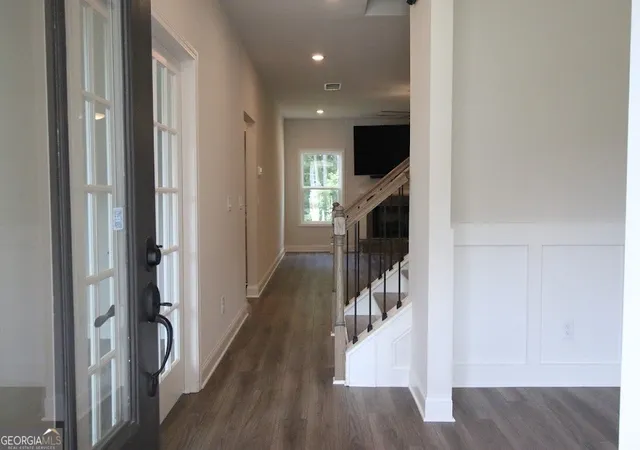 2nd image of 93 Riverwalk Manor Dr, Dallas, GA 30132 | MLS# 10811061