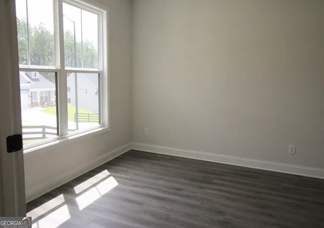 5th image of 93 Riverwalk Manor Dr, Dallas, GA 30132 | MLS# 10811061