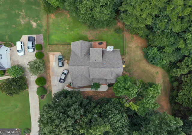 Photo 4 of Single family home for sale at 160 Perry Crk Dr, Fayetteville, GA 30215 | MLS# 10811195 | Listing updated on 2026-08-21