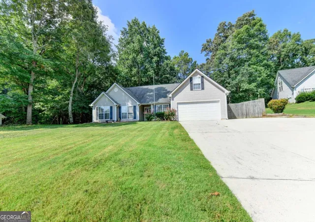 3rd image of 3143 Centurion Dr, Gainesville, GA 30506 | MLS# 10798490