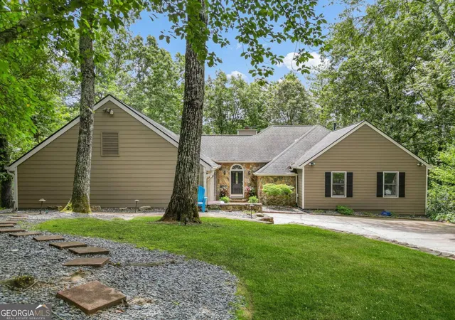 2nd image of 160 Fairway Ridge Dr, Johns Creek, GA 30022 | MLS# 10813260