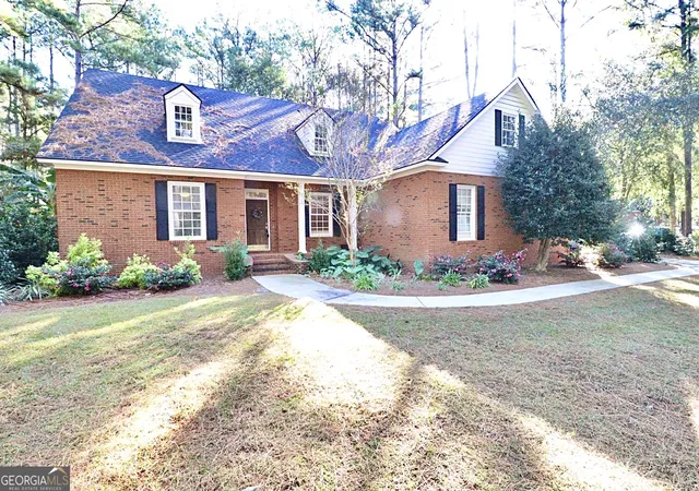 4th image of 4715 Misty Valley Cir, Valdosta, GA 31602 | MLS# 10645110