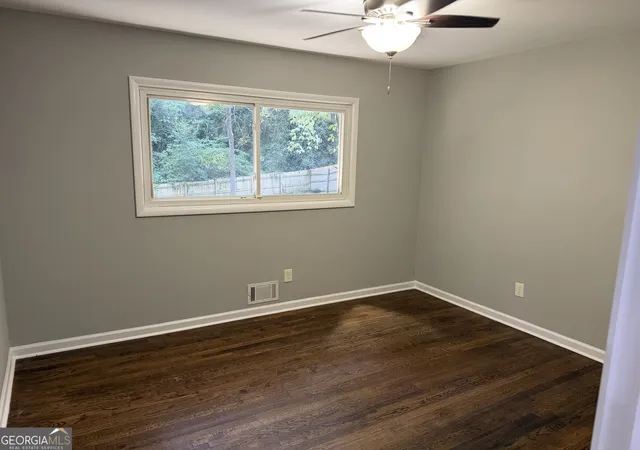 Photo 19 of Single family home for sale at 2192 Ne Dering Cir Ne, Atlanta, GA 30345 | MLS# 10829245 | Listing updated on 2026-09-02