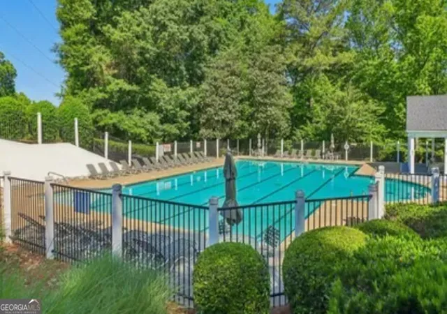 Homes for sale in Alpharetta, GA | 10900 Wittenridge Dr #H8, Alpharetta, GA 30022 | MLS# 10717381