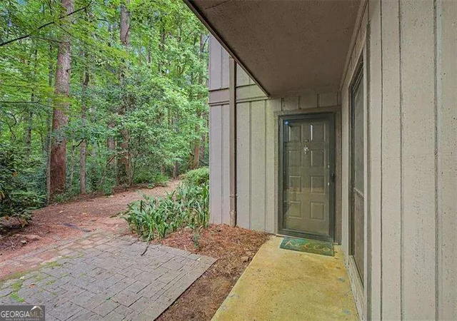 5th image of 319 Smokerise Cir Se, Marietta, GA 30067 | MLS# 10786755
