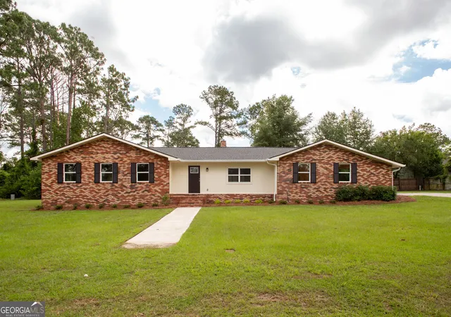 Homes for sale in Waycross, GA | 2608 Winchester Rd, Waycross, GA 31501 | MLS# 10789855
